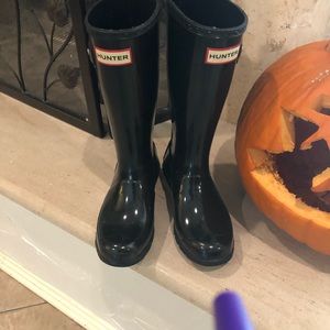 Kids Hunter Rain Boots Size 2B Black